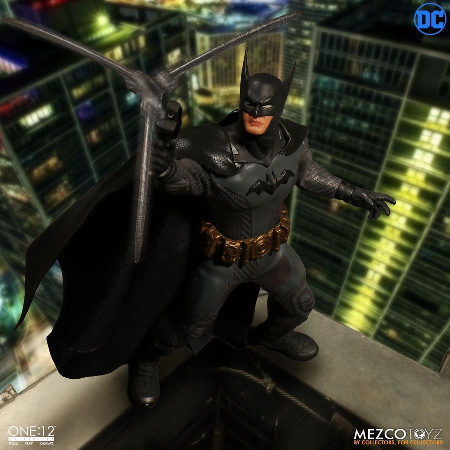 DC Comics: Ascending Knight Batman - One:12 Collective Action Figure