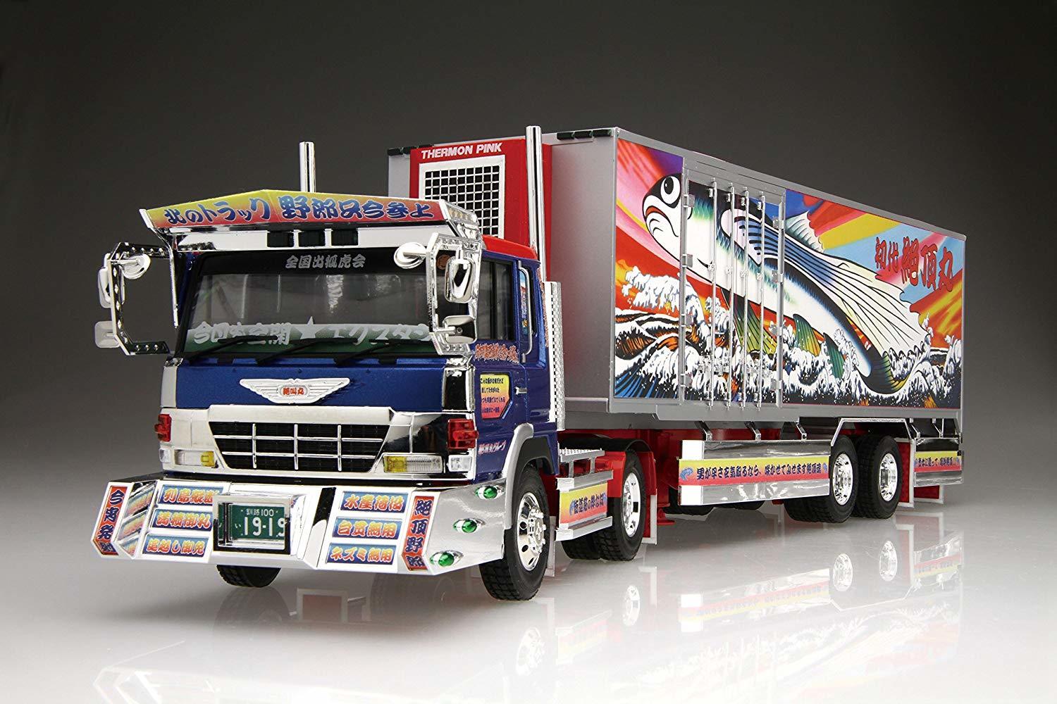 Aoshima 1/32 Japanese Truckers Ecstasy Boy Model Kit at Mighty