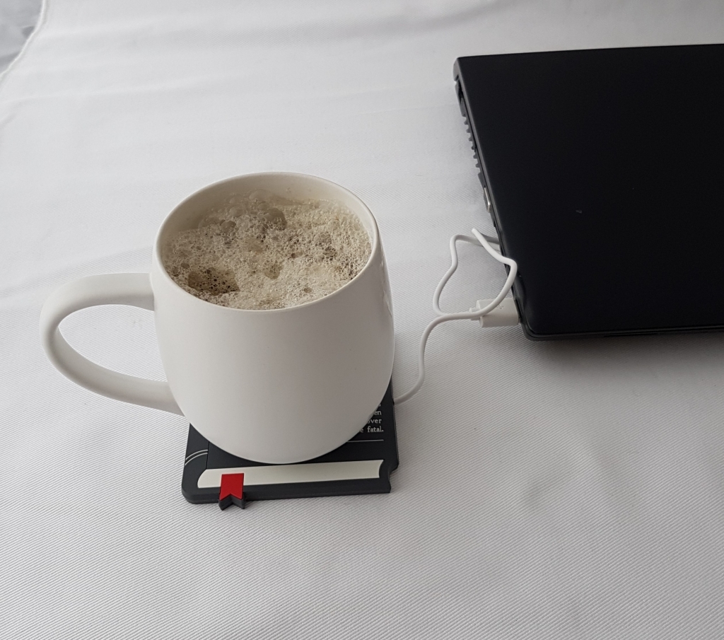 Legami USB Mug Warmer Booklover at Mighty Ape NZ
