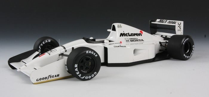 1/20 Mclaren Honda MP4/7 - Model Kit image