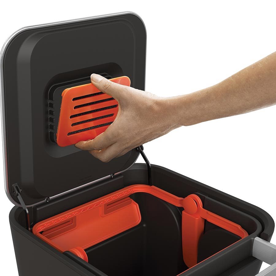 Joseph Joseph Titan 20 Trash Compactor (20L) at Mighty Ape NZ