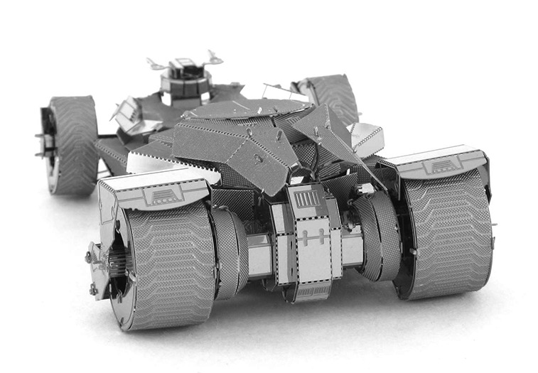 Metal Earth: Batman Vs Superman: Batmobile - Model Kit image