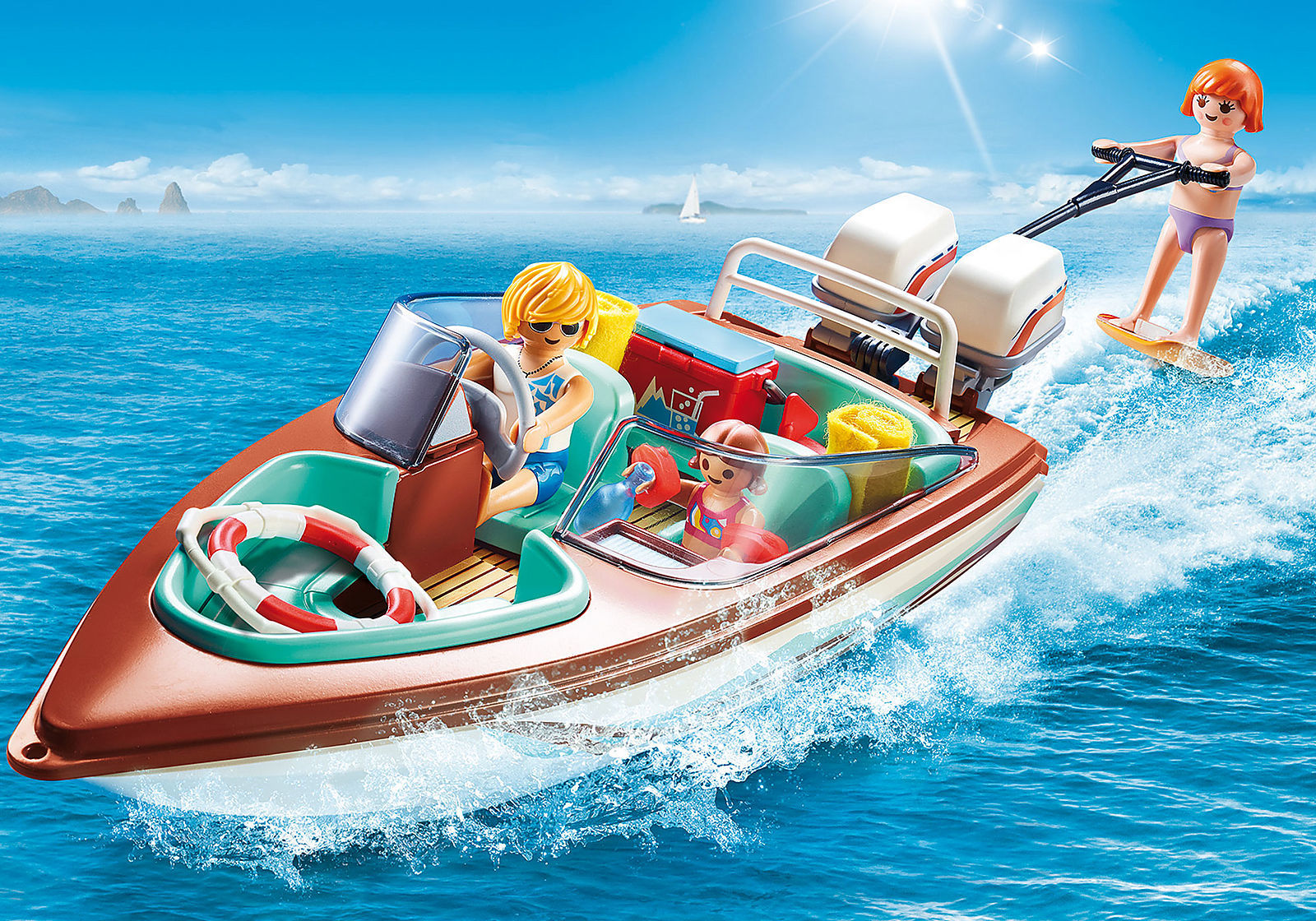 Playmobil: Family Fun - Speedboat & Underwater Motor (9428) image