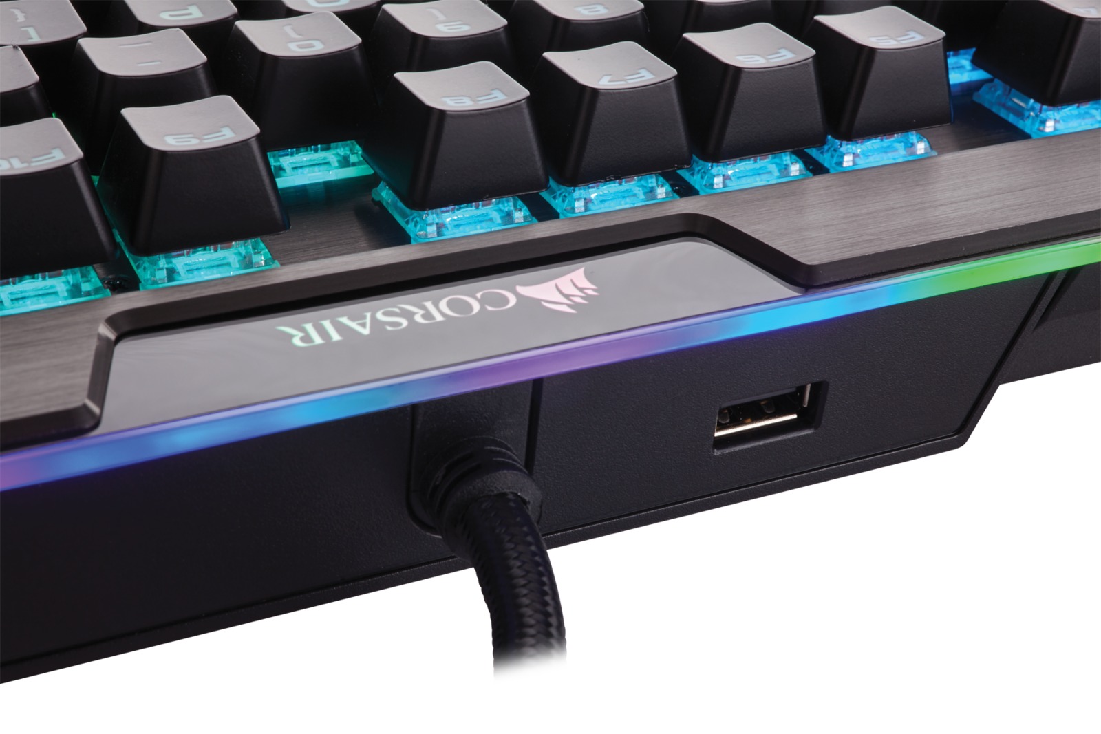 Corsair K95 RGB Platinum Gaming Keyboard (Cherry MX Speed) for PC Games image
