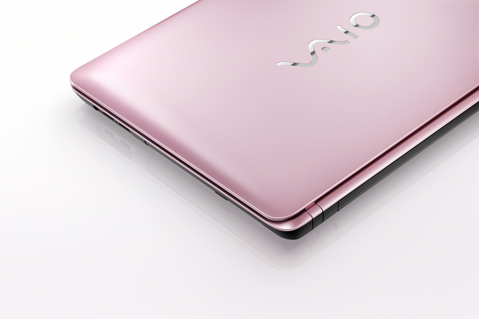 15.5" Sony VAIO Fit 15E Intel i7 Laptop (Pink) Images at Mighty Ape NZ