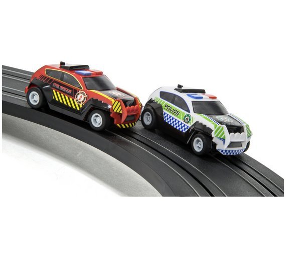 micro scalextric emergency pursuit