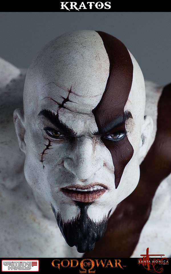 God of War Lunging Kratos 1/4 Statue image