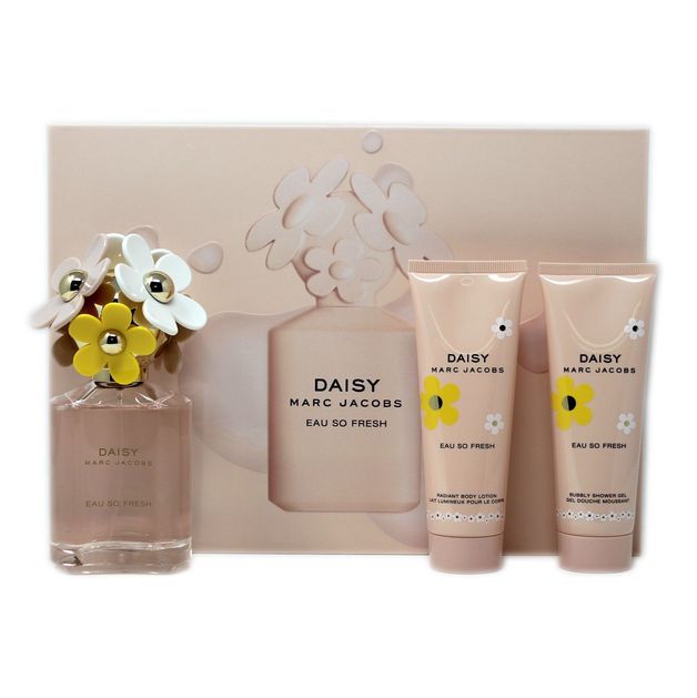 Buy Marc Jacobs Daisy Eau So Fresh Gift Set (3 Piece) at Mighty Ape NZ