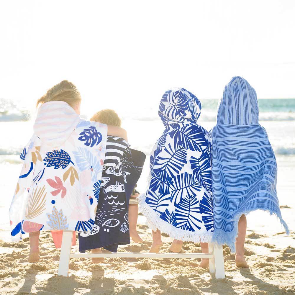 Bambury Printed Shaped Poncho Pal (Holiday Guava) image