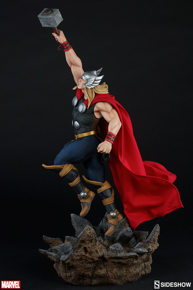 Thor "Avengers Assemble" - 25.5" Statue image