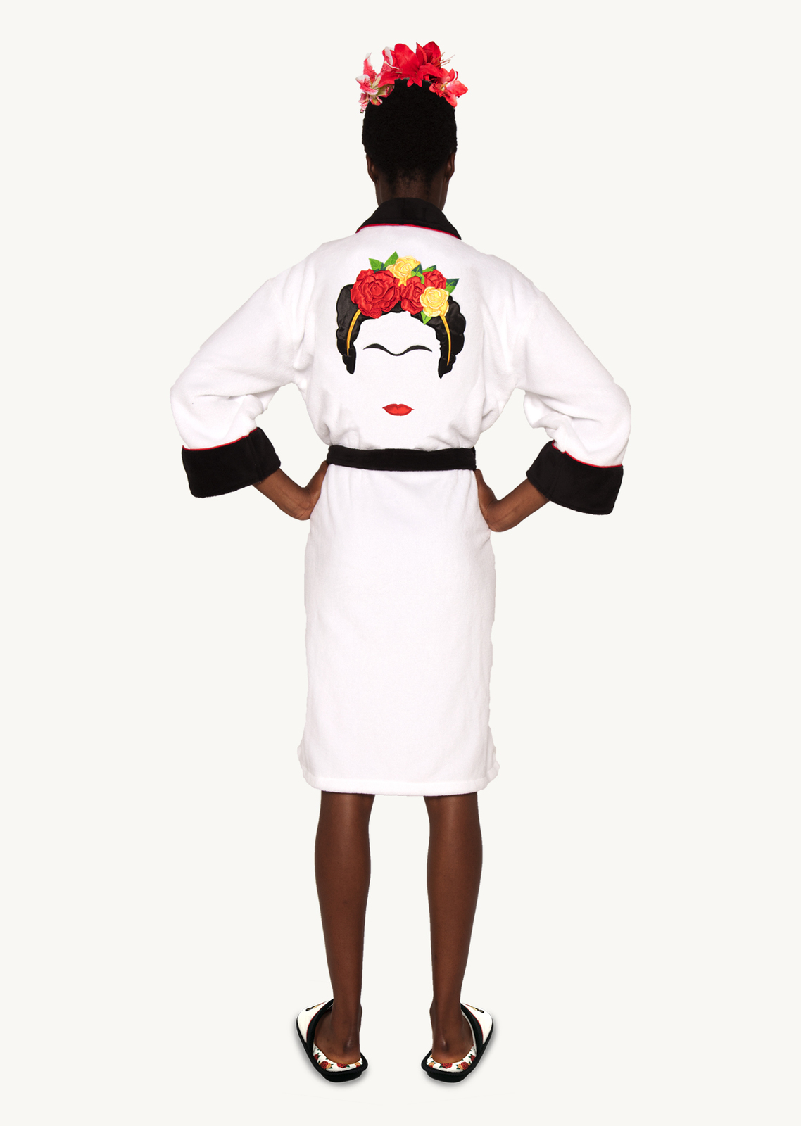 Frida Kahlo: Hoodless Fleece Bathrobe - Black & White Minimalist Ladies (One Size)