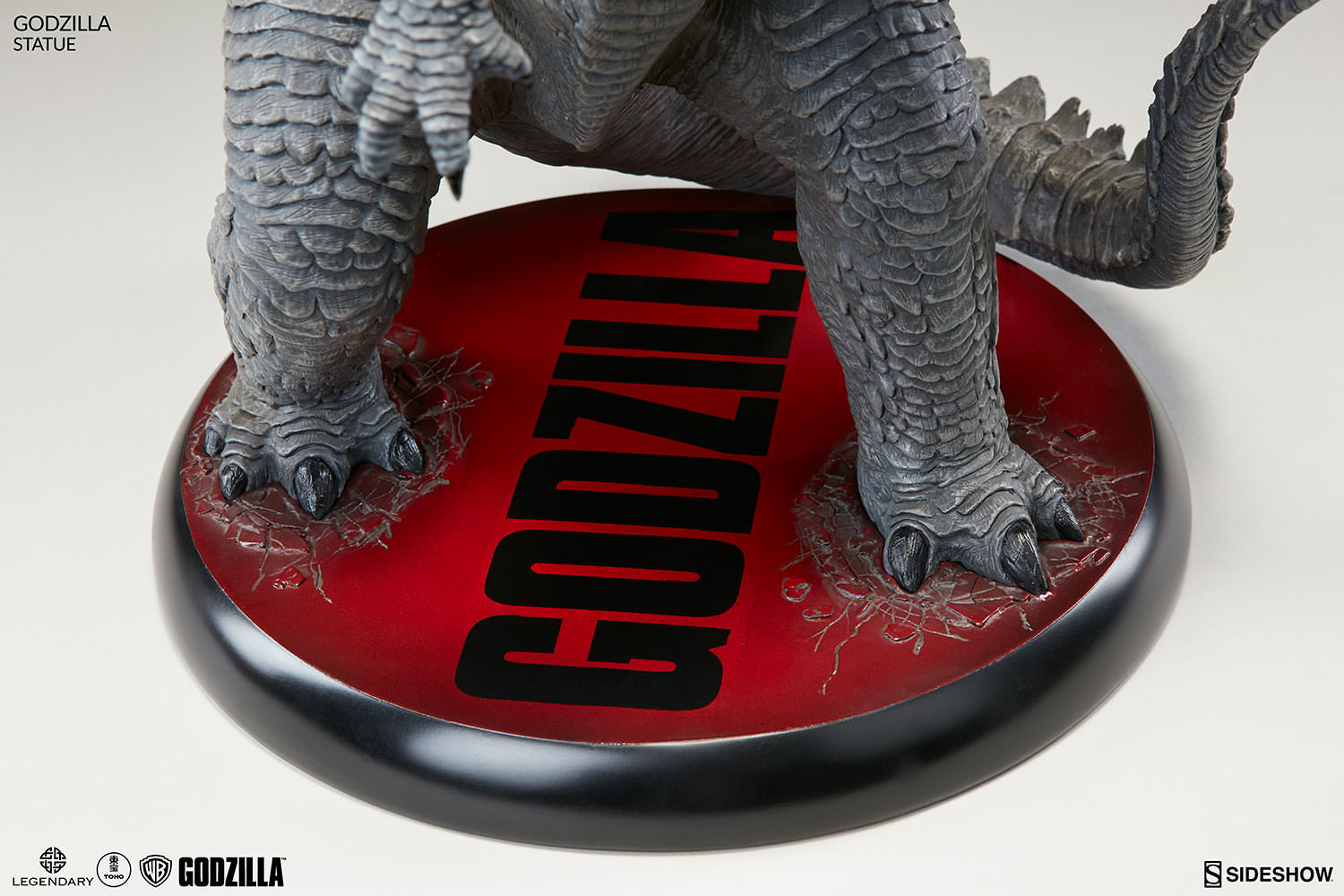 Godzilla - 16" Statue