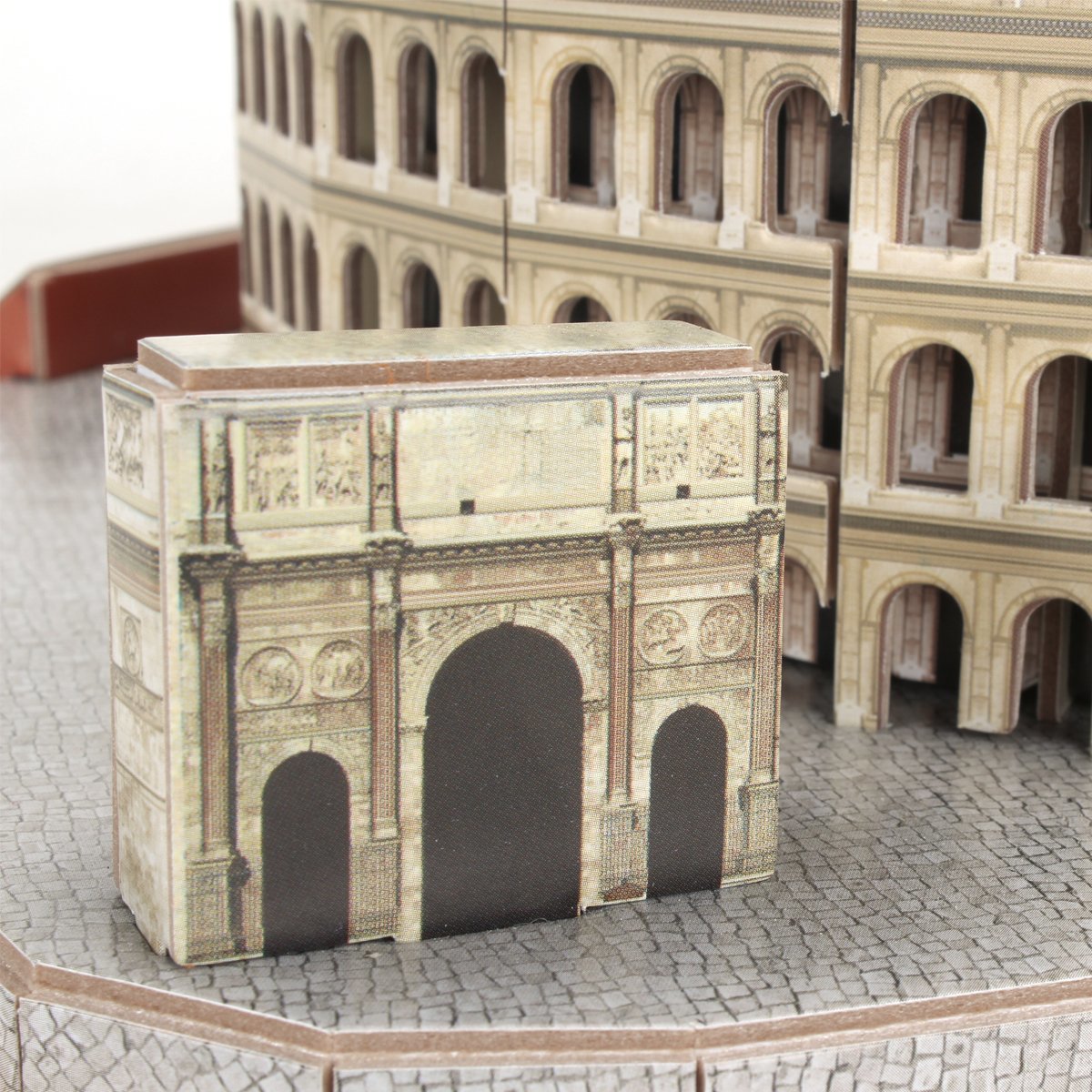 Cubic Fun: National Geographic 3D Model Puzzle - The Colosseum (Rome) image