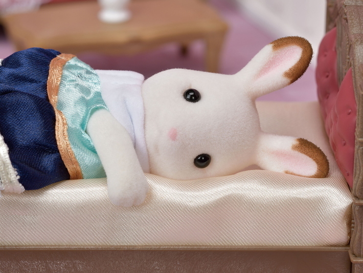 Sylvanian Families - Luxury Bed image