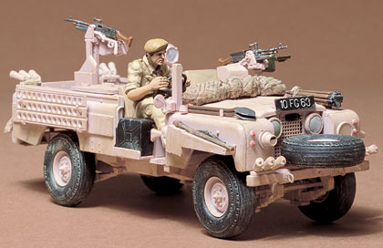 Tamiya British SAS Land Rover "Pink Panther" 1:35 Model Kit