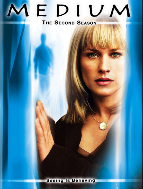 Medium - Complete Season 2 (6 Disc Set) on DVD image