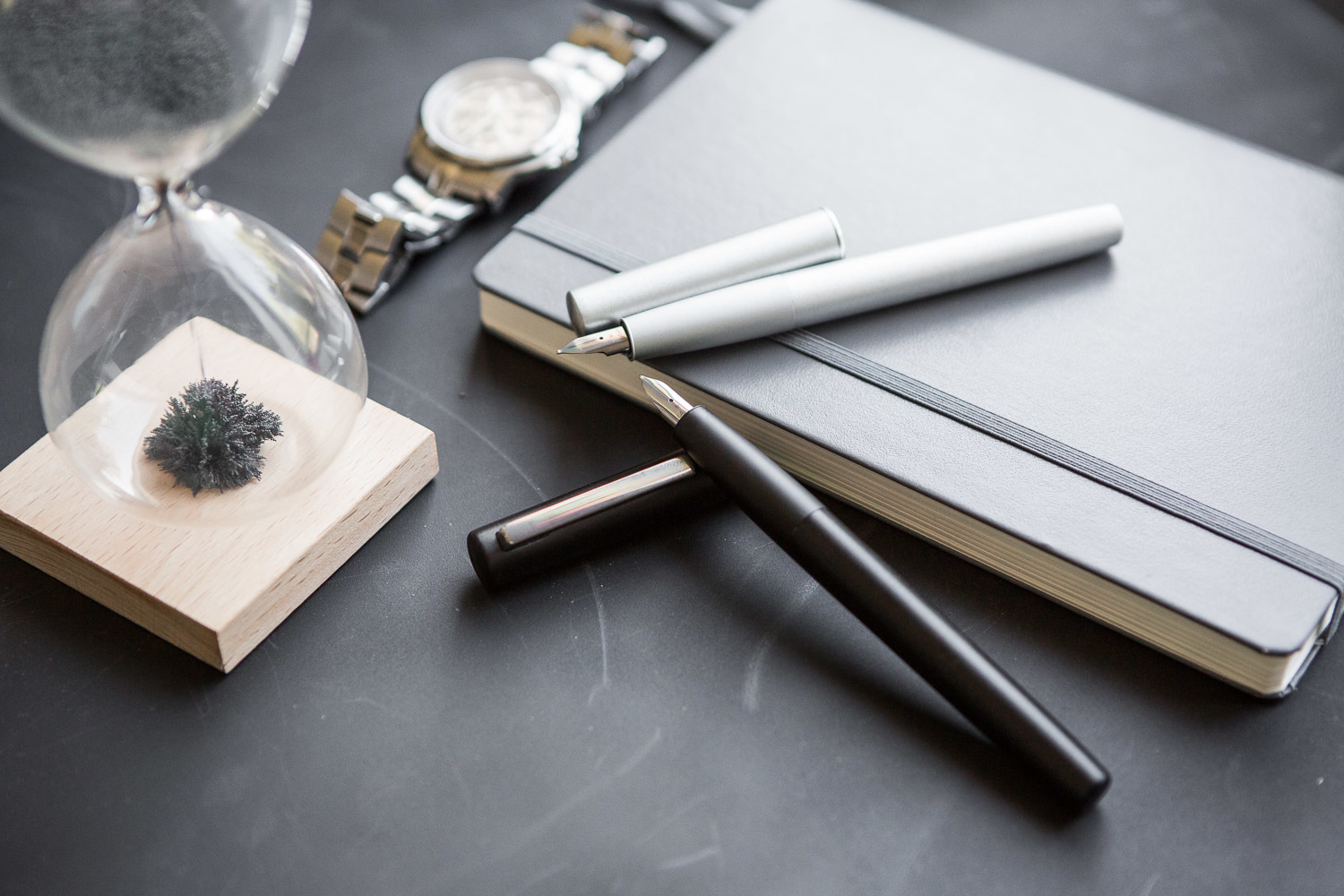Lamy aion Fountain Pen - Olive/Silver (Medium) image