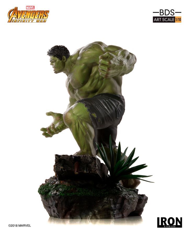 Marvel: 1/10 Hulk - Battle Diorama Statue image