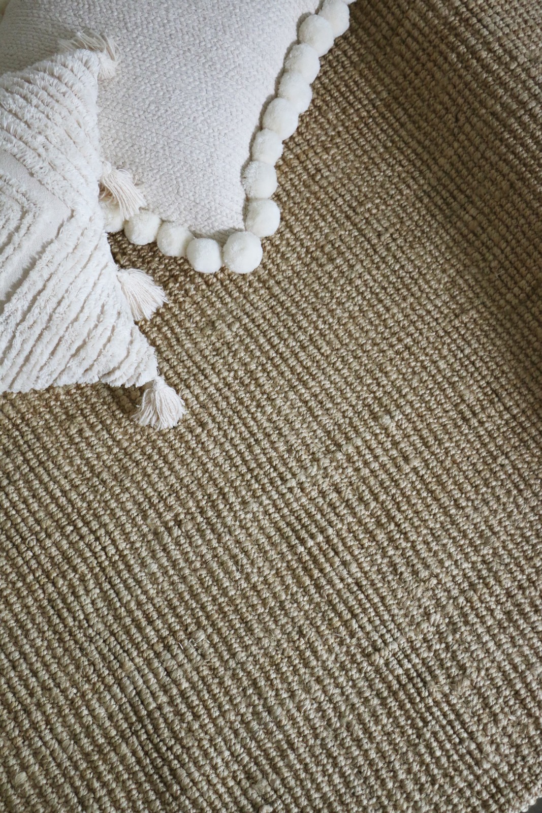 ShangriLa Hand Woven Jute Hallway Runner with tassels (300cm x 80cm