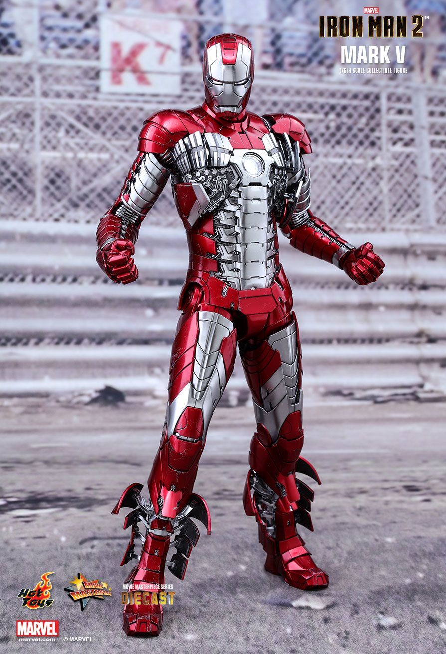Avengers: Iron Man Mark V - 1:6 Scale Diecast Figure image