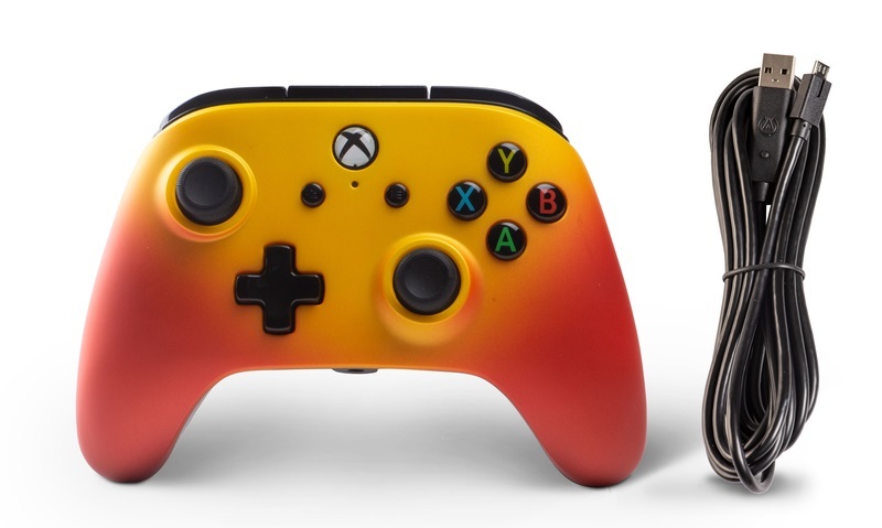 Xbox One Enhanced Wired Controller - Solar Fade on Xbox One