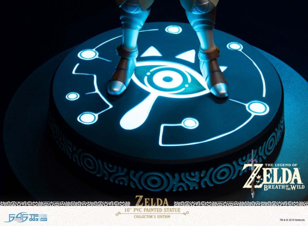 Legend of Zelda: Breath of the Wild: Zelda - 10" Premium Statue (Collectors Edition)