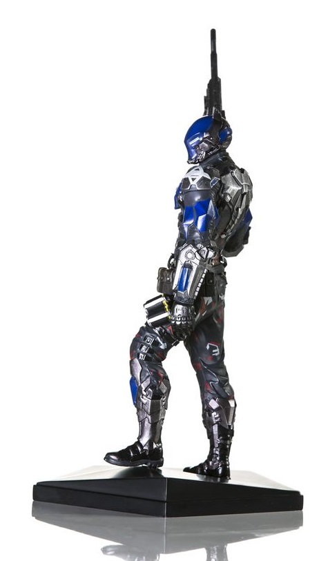 Batman: Arkham Knight: The Arkham Knight - 1:10 Scale Statue image