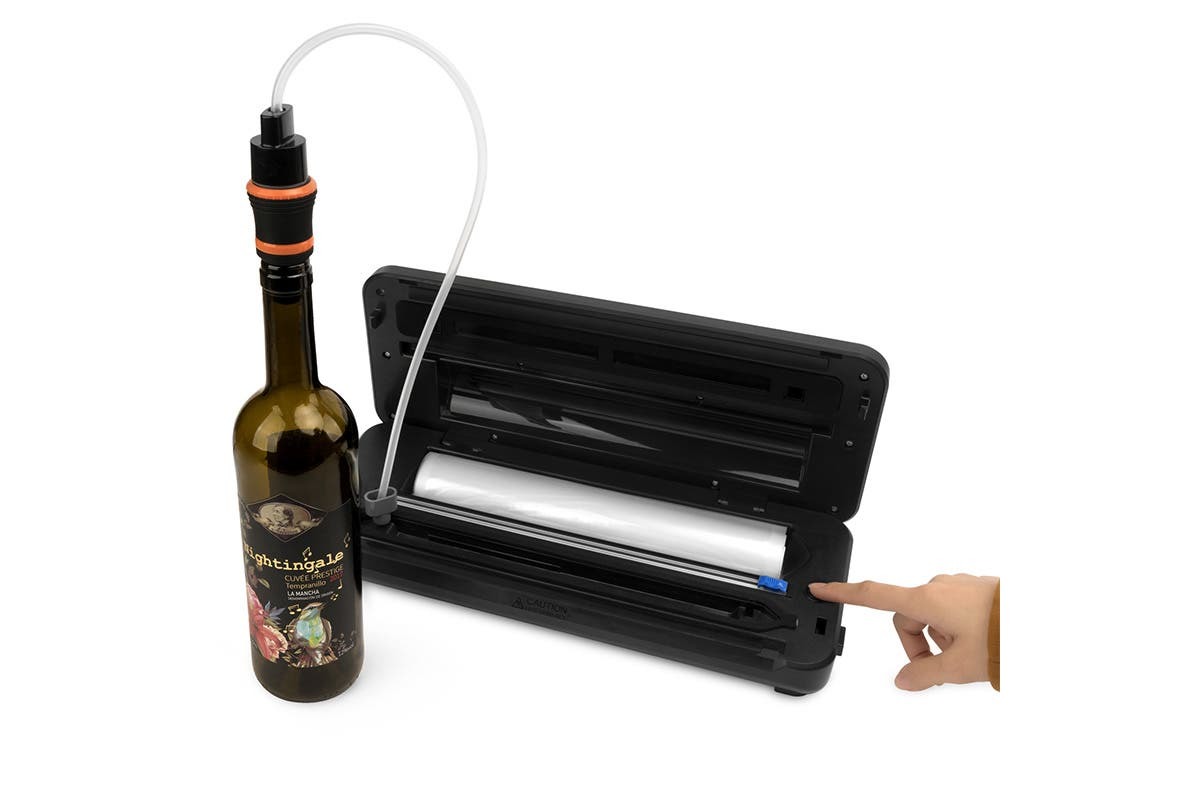 Kogan Food Vacuum Sealer with Built-In Roll Storage