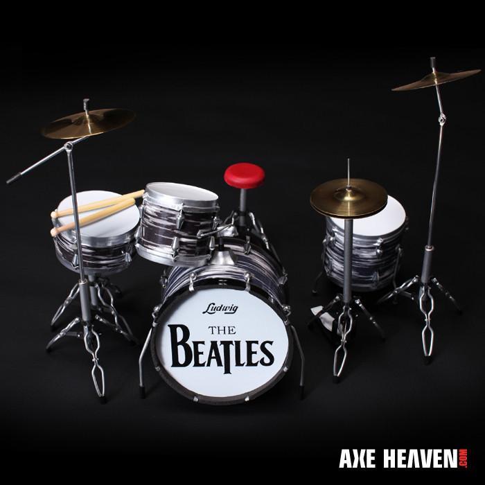 Axe Heaven: Miniature Replica - Ringo Starr Drum Set (Classic Oyster) image