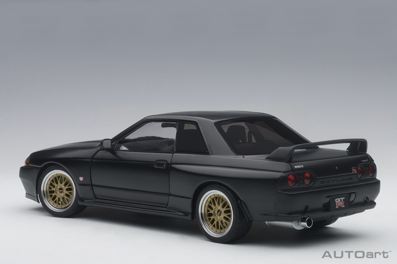 Autoart 1/18 Nissan Skyline Gt-r (R32) - Diecast Model image
