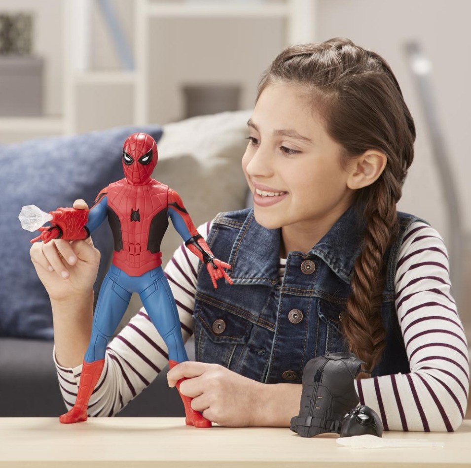 Spider-man: Web Gear - Deluxe Feature Figure