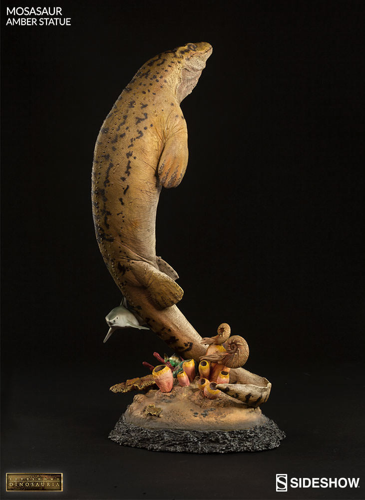 Dinosauria - Mosasaur Amber Statue