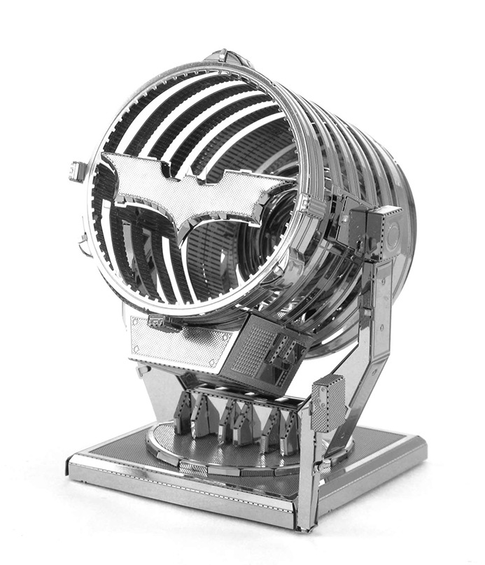 Metal Earth: Batman Bat Signal - Model Kit image