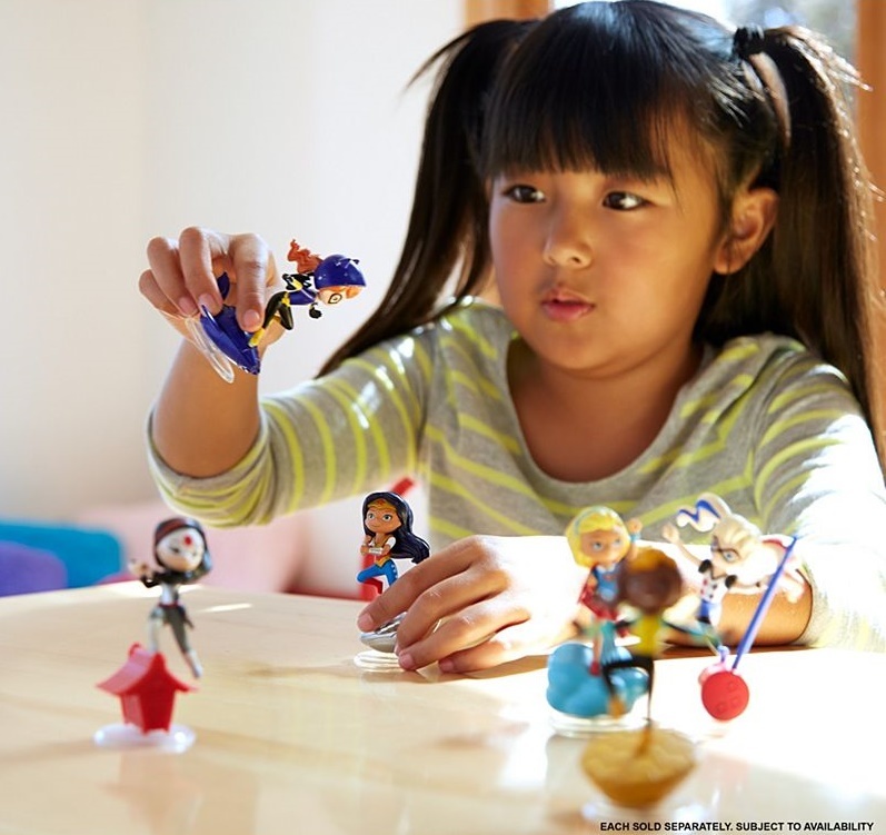 DC Super Hero Girls: Supergirl Mini Vinyl image