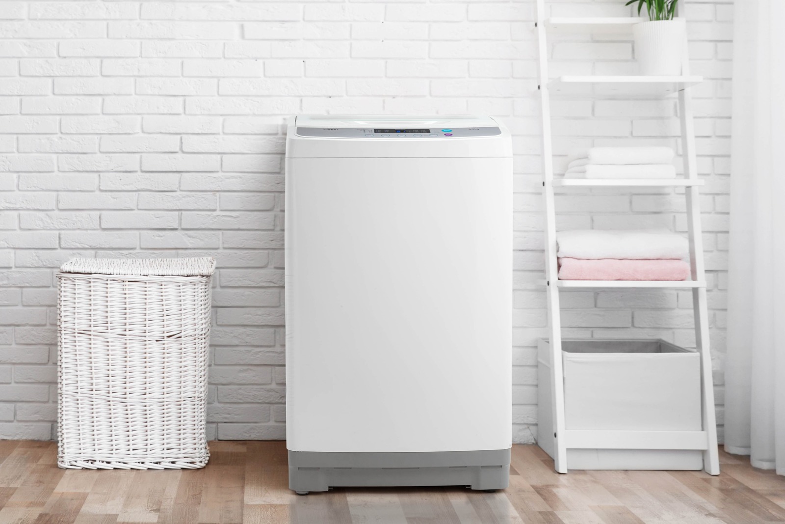 Buy Kogan 8.5kg Top Load Washing Machine at Mighty Ape NZ