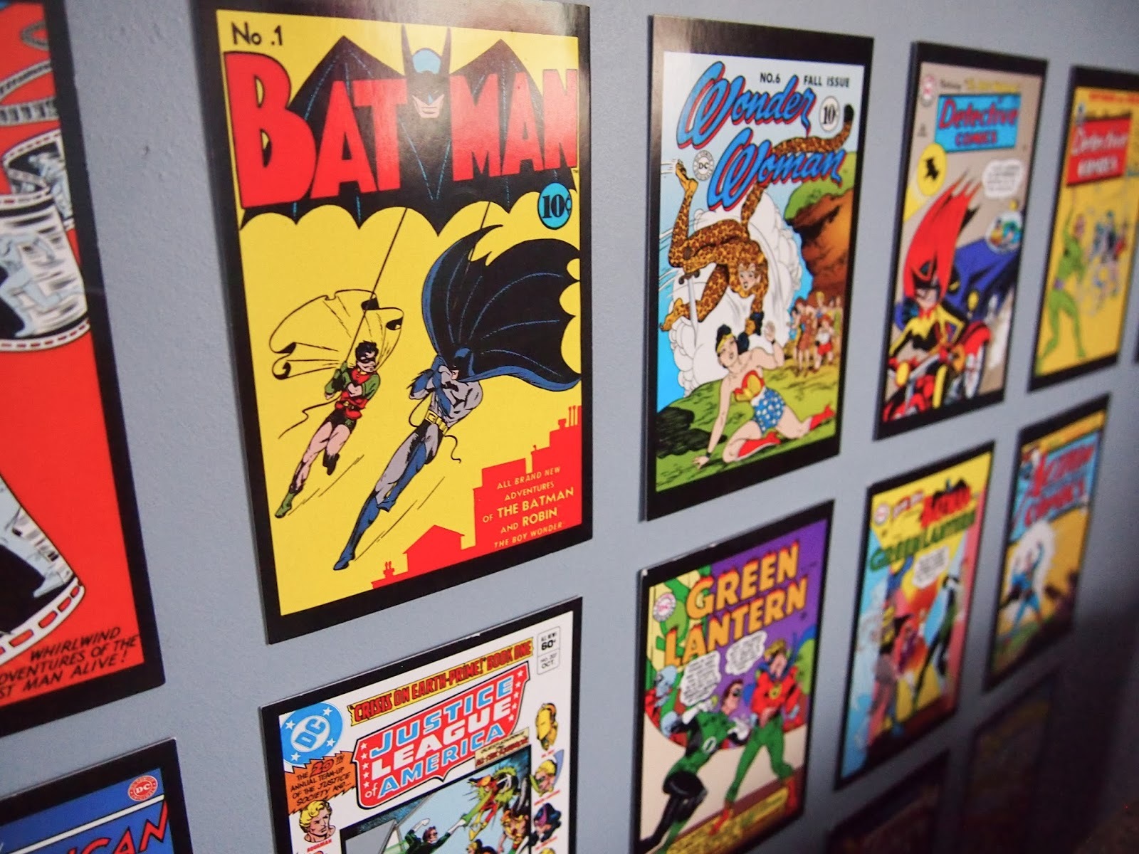 Buy The Art of Vintage DC Comics 100 Postcards at Mighty Ape NZ