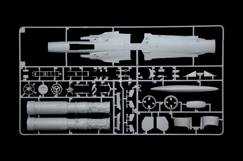 Italeri: 1/32 Dassault Mirage III E/R Model Kit image