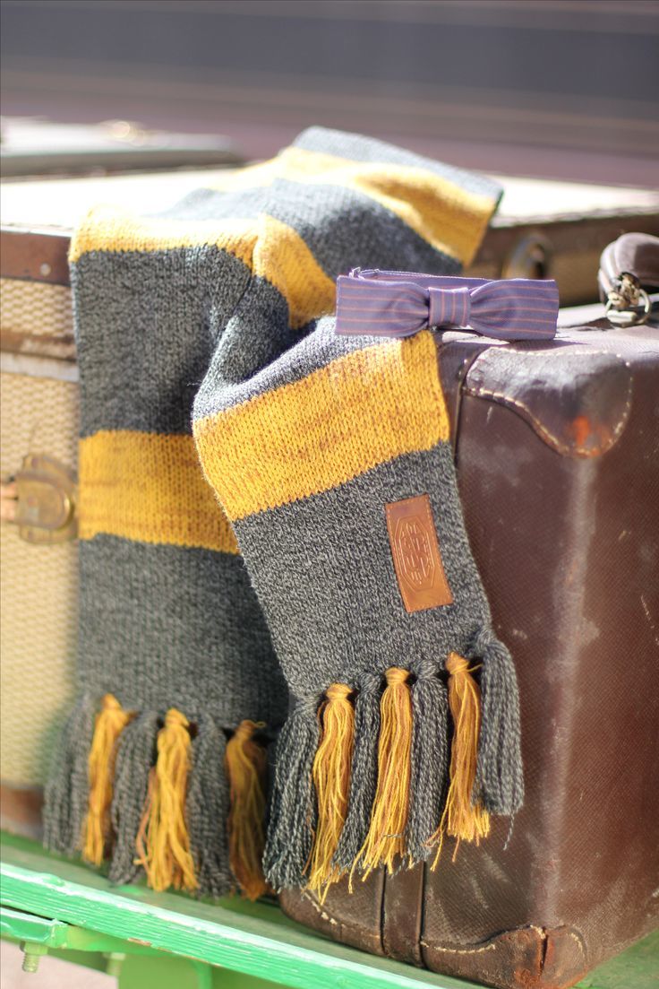 Newt's Hufflepuff - Knit Scarf image