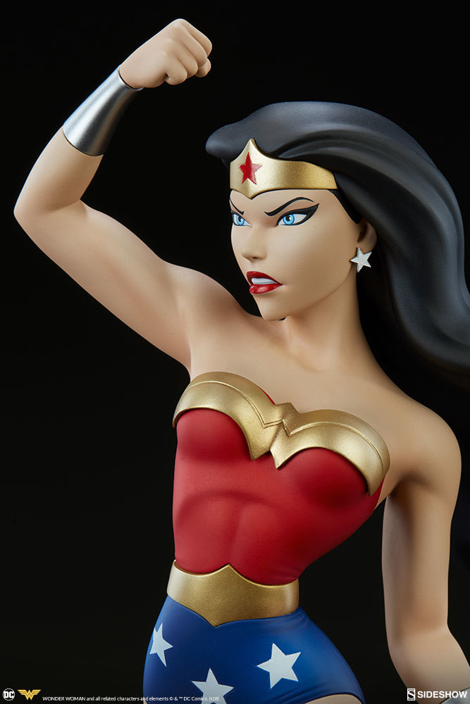 Wonder Woman (Animated) - 20" Premium Format Figure image