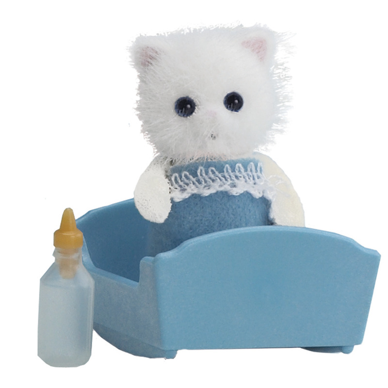 Sylvanian Families: Persian Cat Baby with Crib