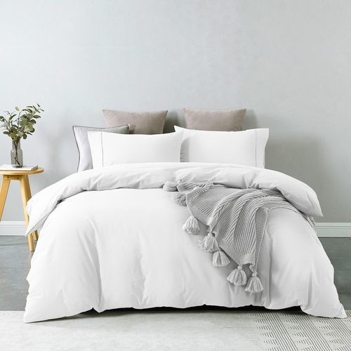 Royal Comfort: Vintage Washed 100 % Cotton Quilt King Cover Set – White