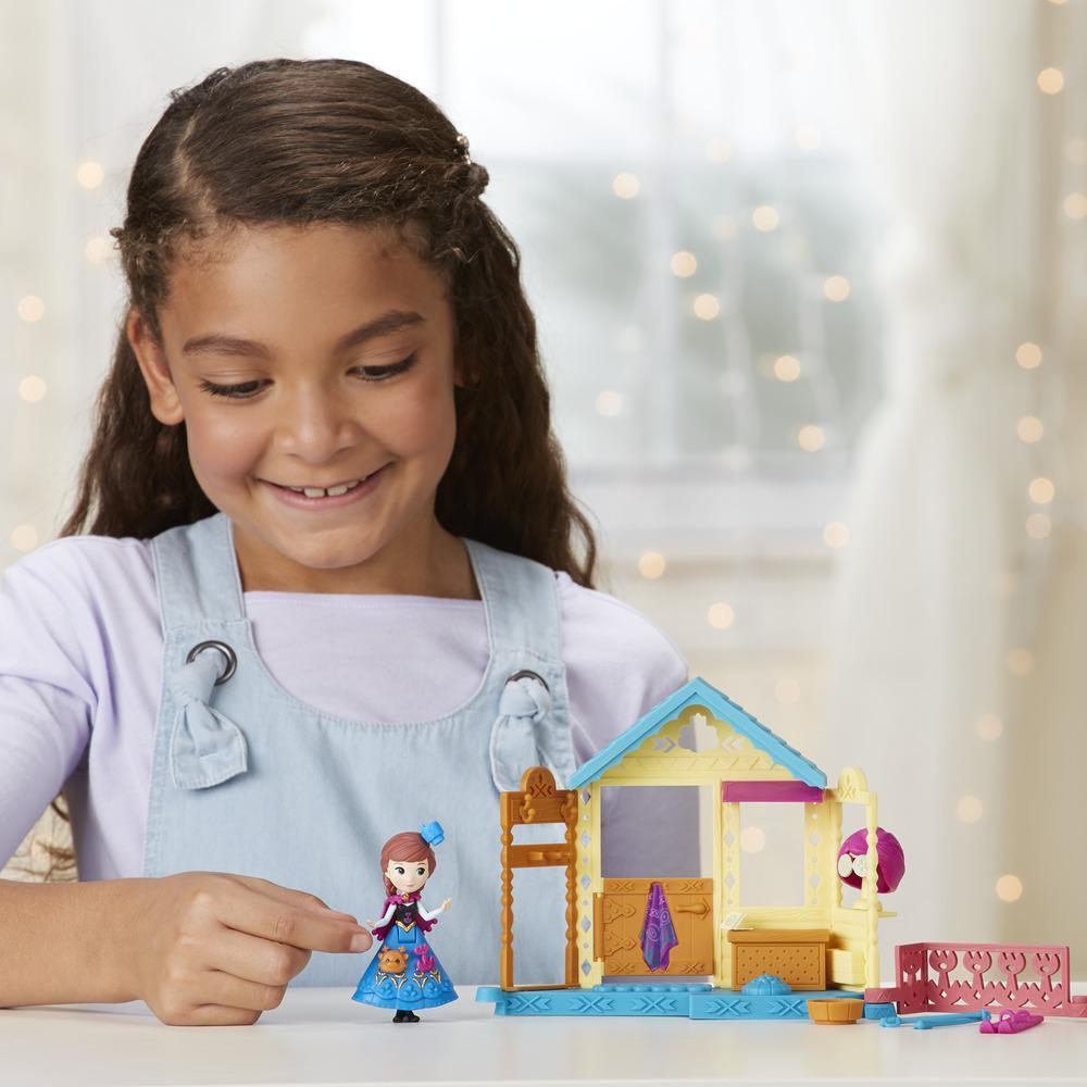 Frozen: Little Kingdom - Anna Spa Retreat Playset