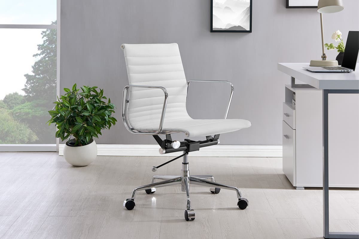 Buy Matt Blatt Replica Eames Group Standard Aluminium Low Back Office