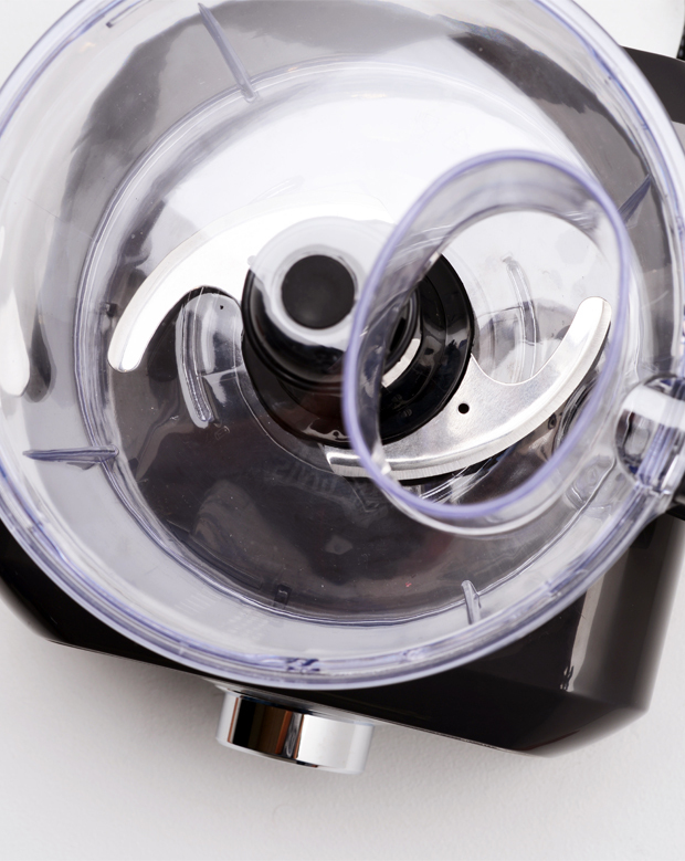 Goldair 800W Food Processor at Mighty Ape NZ