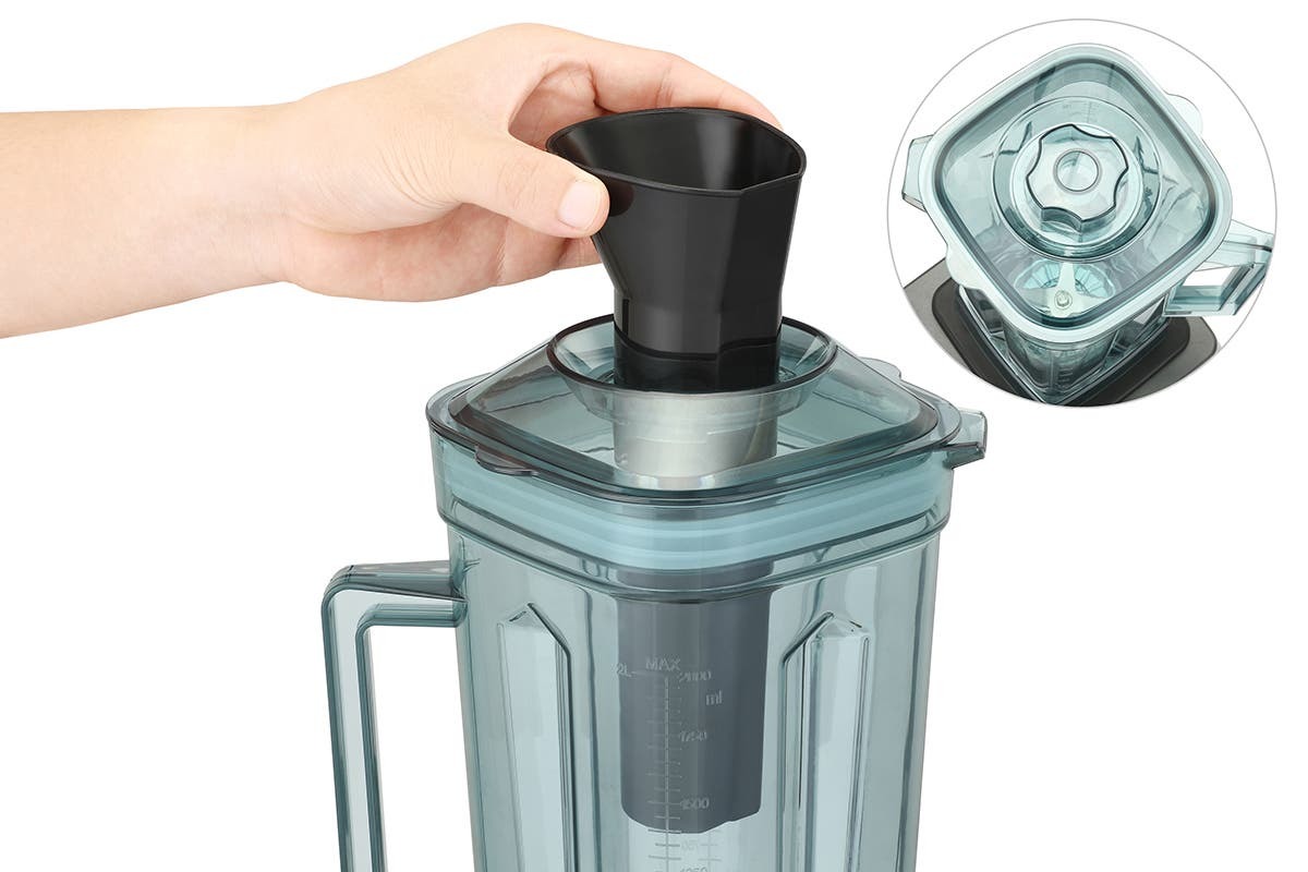 Kogan: 1500W Vitablast Blender image