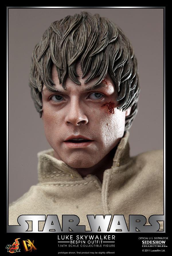 Star Wars Luke Skywalker Bespin Outfit Action Figure Set - DX Series image