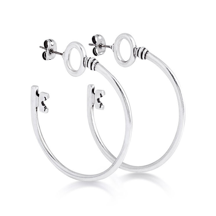 Couture Kingdom: Disney - Alice in Wonderland Key Hoop Earrings (White Gold)