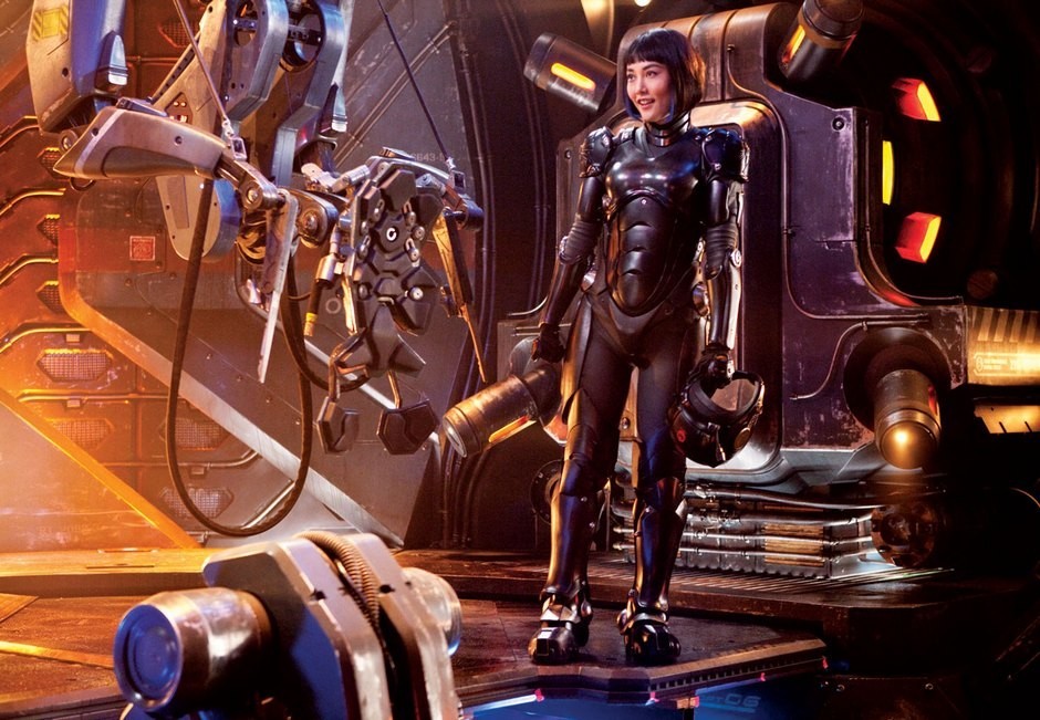 Pacific Rim on DVD image