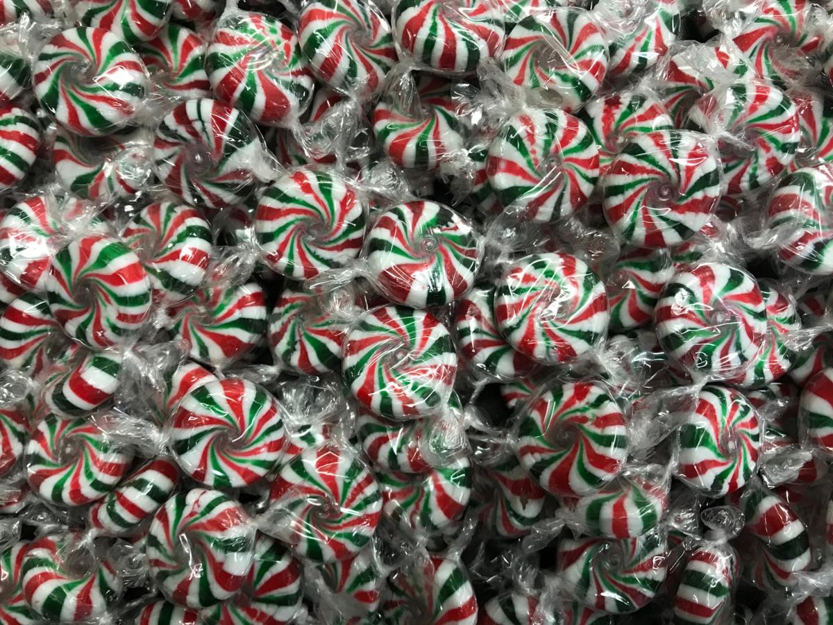 Nowco Starlight Mints Bulk Bag 2kg at Mighty Ape NZ