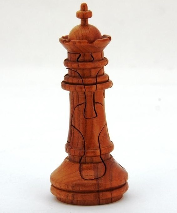 Montreal - Queen Chess Piece Puzzle (Wood)